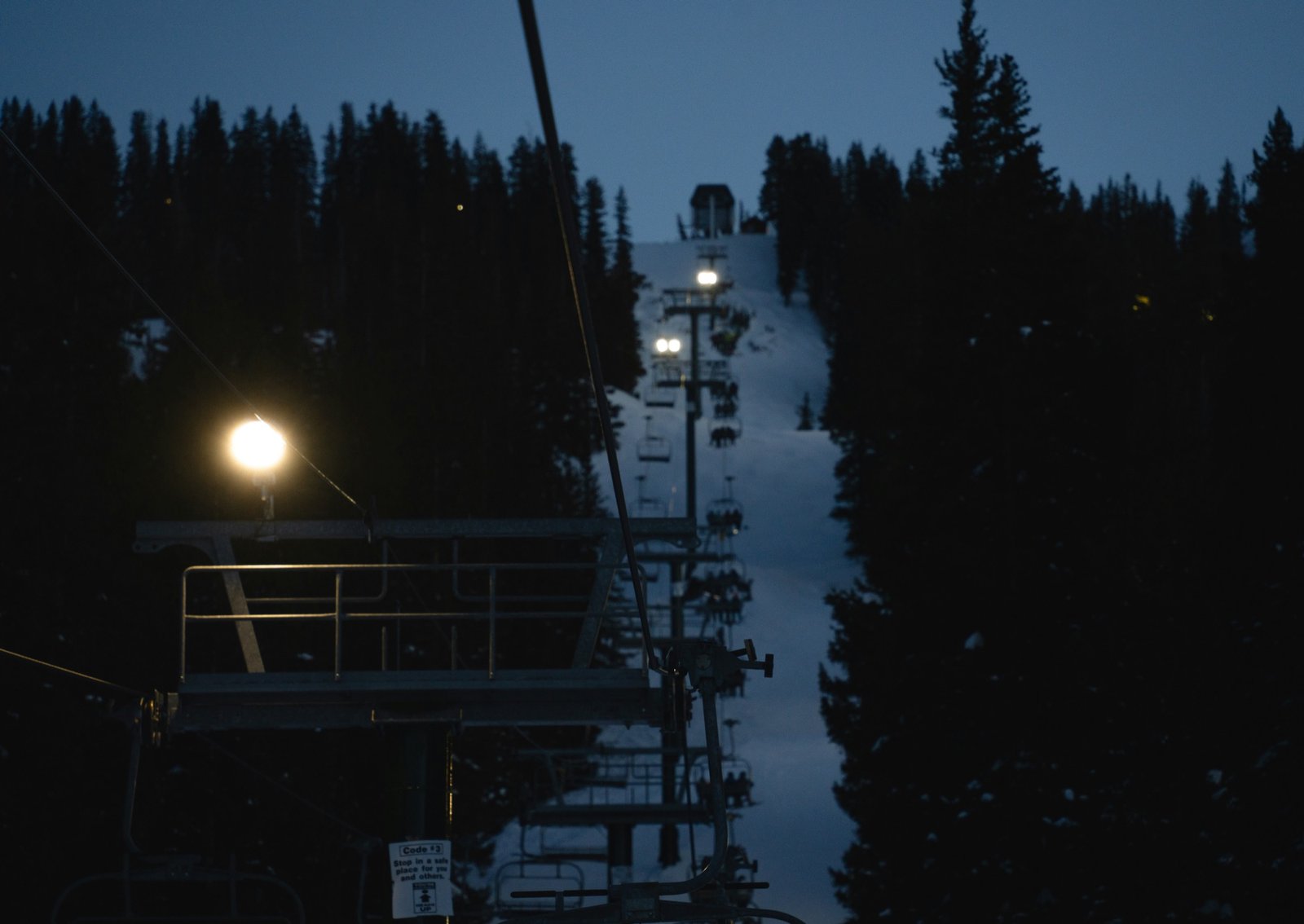 Seasonal Outdoor Jobs: How Much Can You Really Earn?