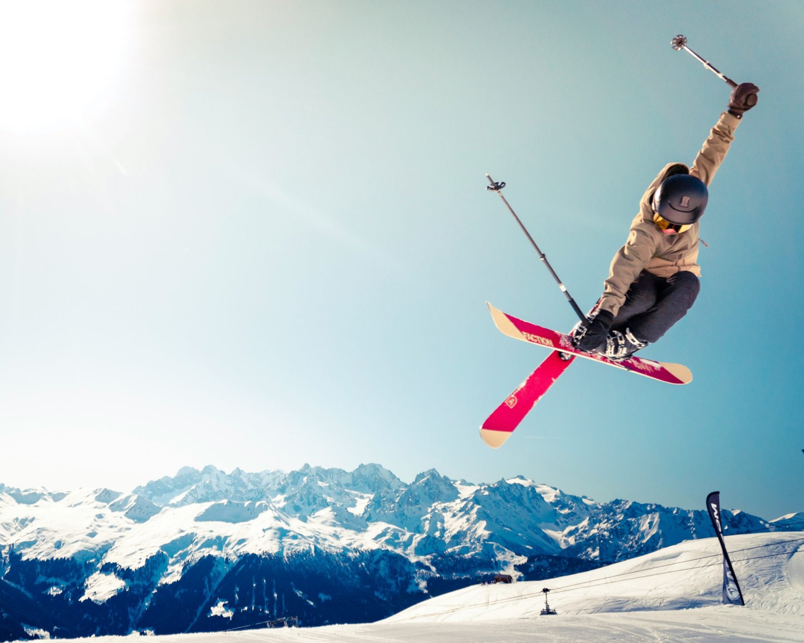 How Much Does the Average Skier Spend in a Season?